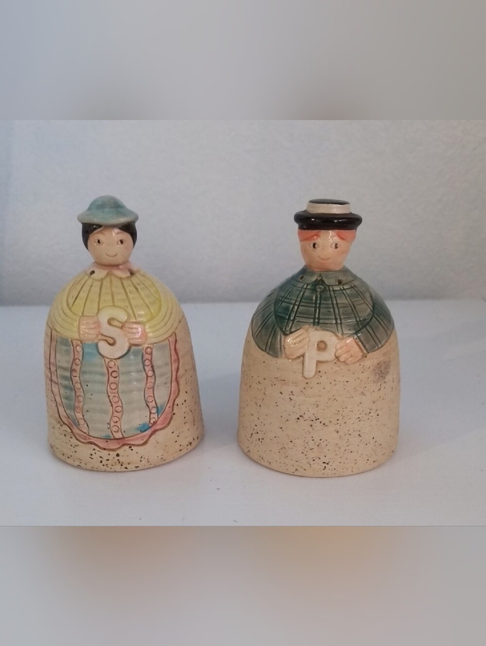 Stafford Made In Japan Ceramic Salt & Pepper Shakers in Pastel Yellow and Green